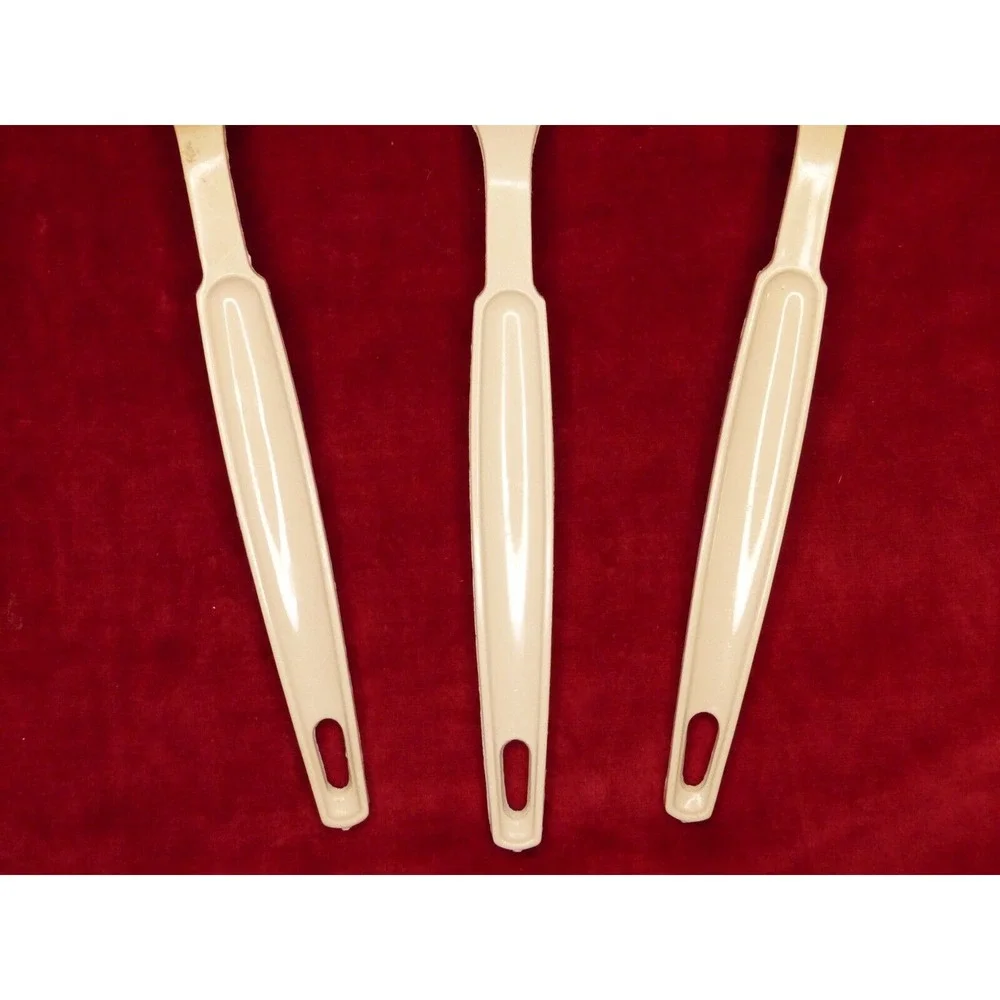 Vintage Ekco Nylon Plastic Almond‎ Off White Turner Spoon Slotted Spoon USA